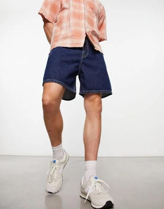 Roan retro baggy fit short shorts in pebble dark