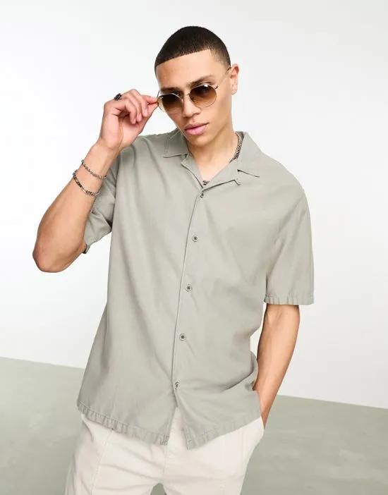 rustic relaxed shirt in sage