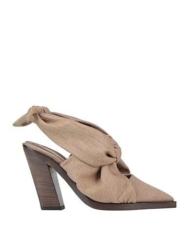 Sand Knitted Pump