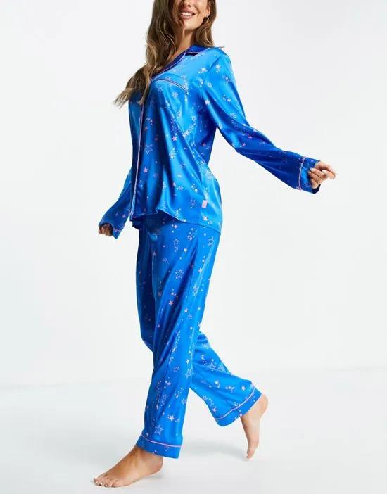 satin long pajama set in starry print