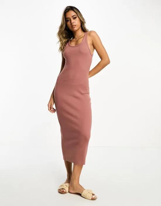 scoop neck ribbed midi dress in rust