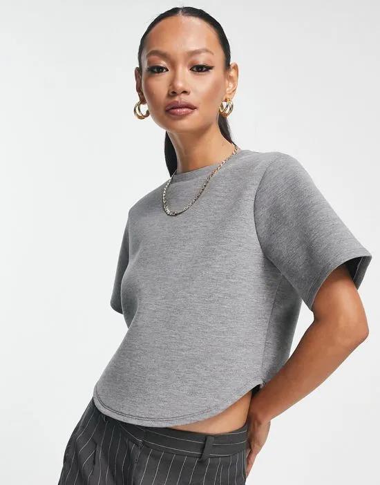 scuba t-shirt with curved hem in gray heather