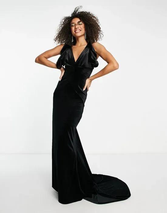 sculpted bodice velvet maxi dress in black with train