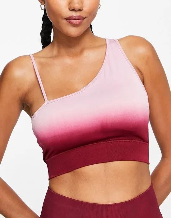 seamless asymmetric sports bra in ombre pink
