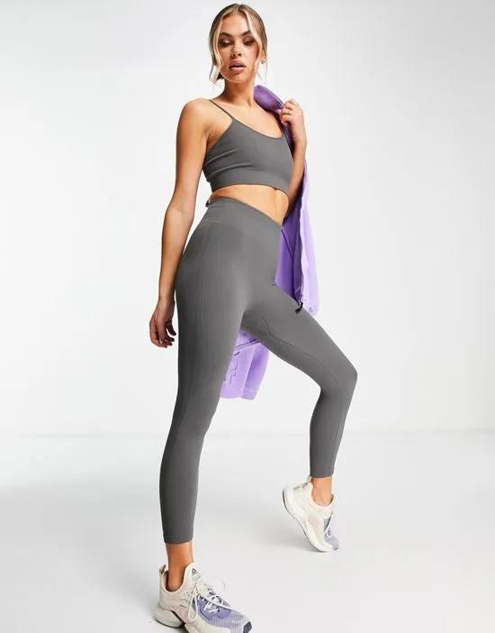seamless rib leggings in gray