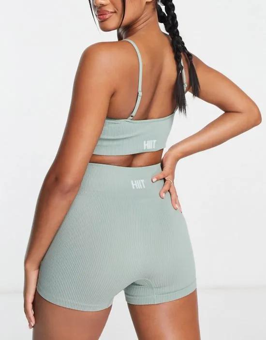 seamless ribbed essential booty shorts in lilypad