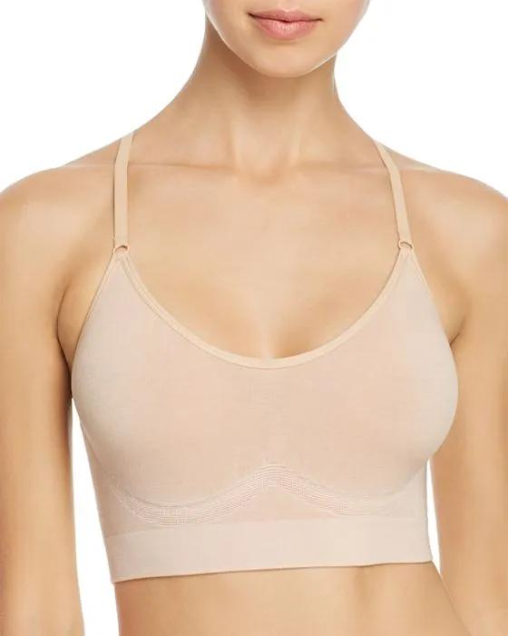 Seamlessly Shaped Convertible Scoop Neck Wireless Unlined Bralette