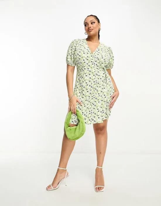 short sleeve wrap mini dress in green retro floral