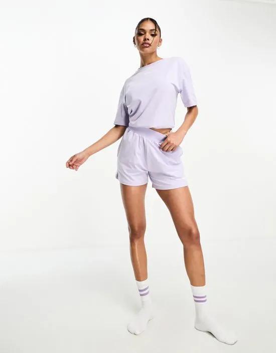 shuffle shorts in lilac