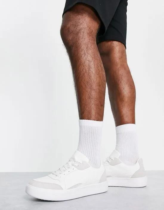 Sisko sneakers in off-white