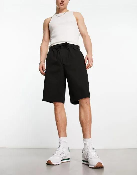 skater fit chino shorts in black
