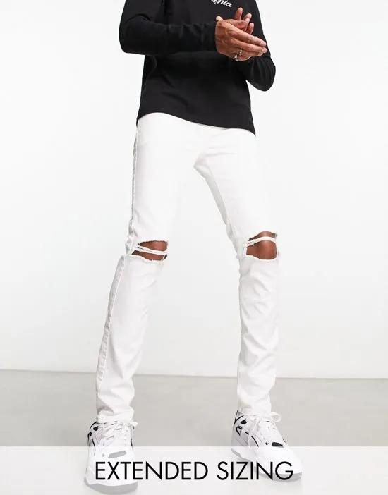 skinny jeans with knee rips in white