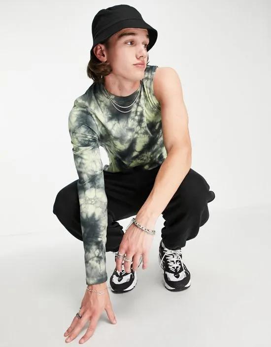skinny long sleeve tie dye T-shirt with one sleeve in green