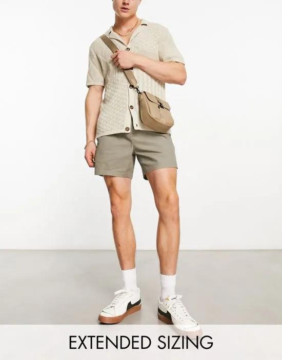 slim chino shorts in khaki