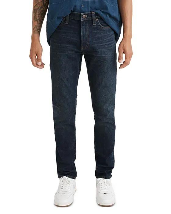 Slim Fit Dark Worn In Jeans in Stratfield