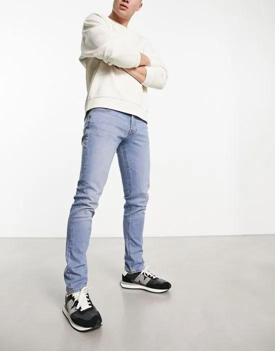 slim fit jeans in light blue