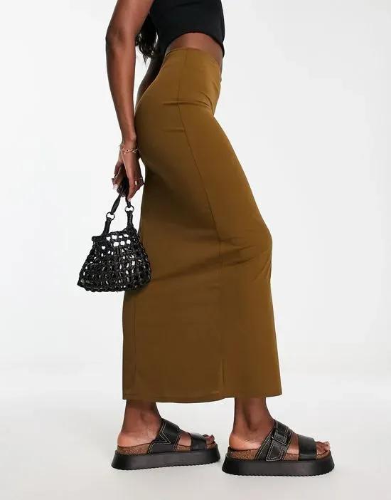 slinky column maxi skirt in brown