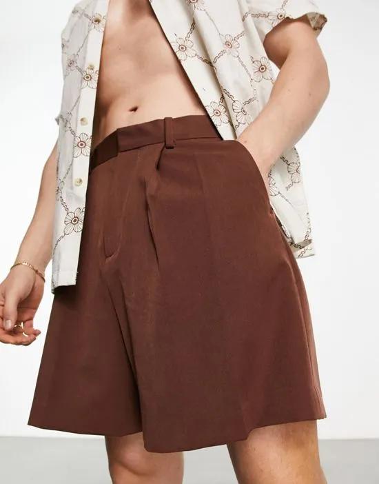 smart cropped bermuda shorts in brown