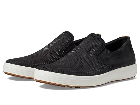 Soft 7 Slip-On 2.0 Perforated