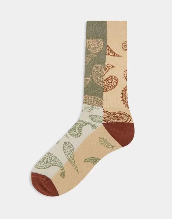 sports socks in beige with paisley design