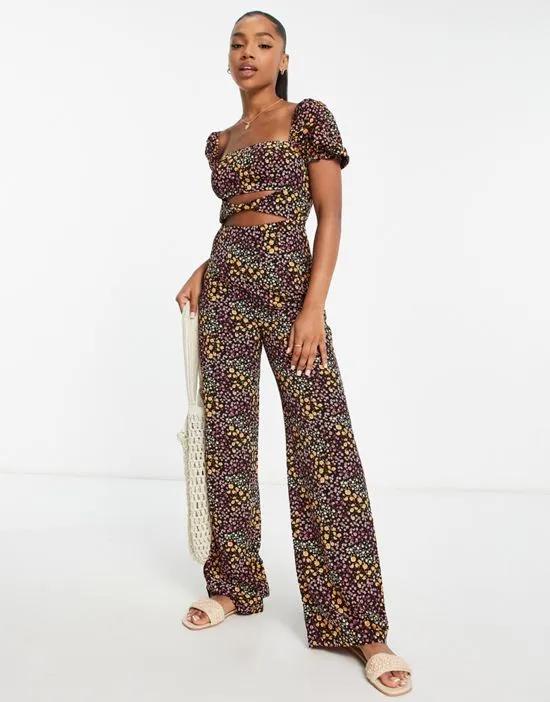 square neck tea jumpsuit in ditsy floral
