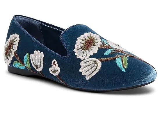 Starling Embroidered Flat