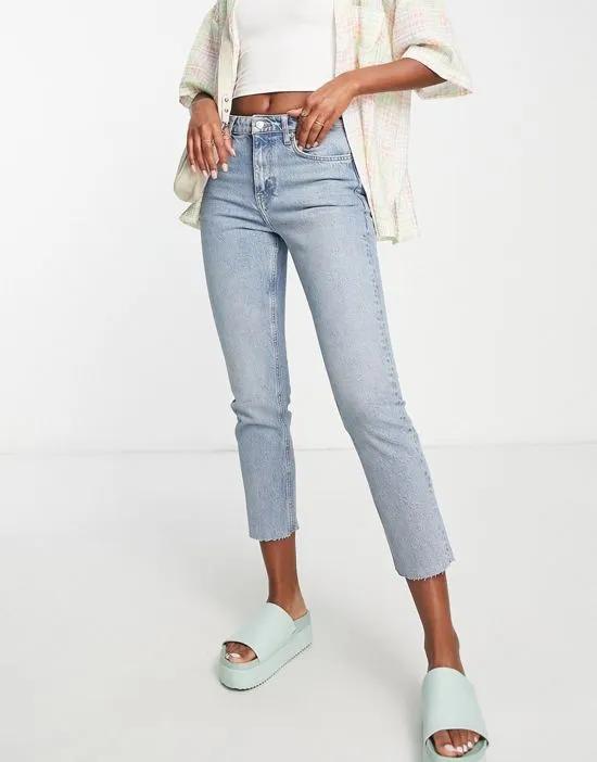 straight jeans in gray cast bleach