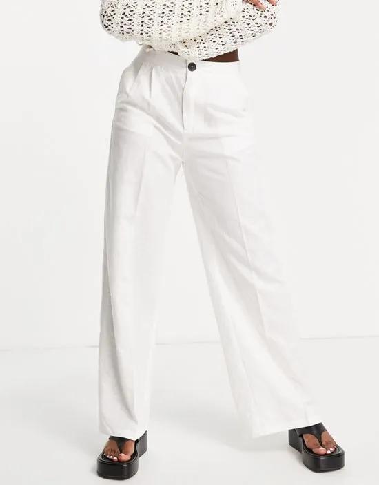 straight leg linen pants in off white