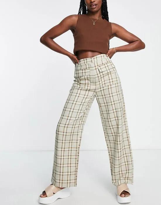 straight leg pants with pockets in check