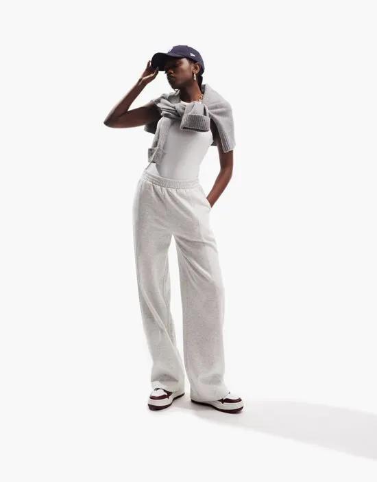 straight leg sweatpants in ice heather