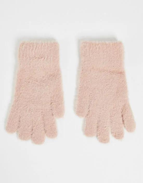 super fluffy gloves in pink