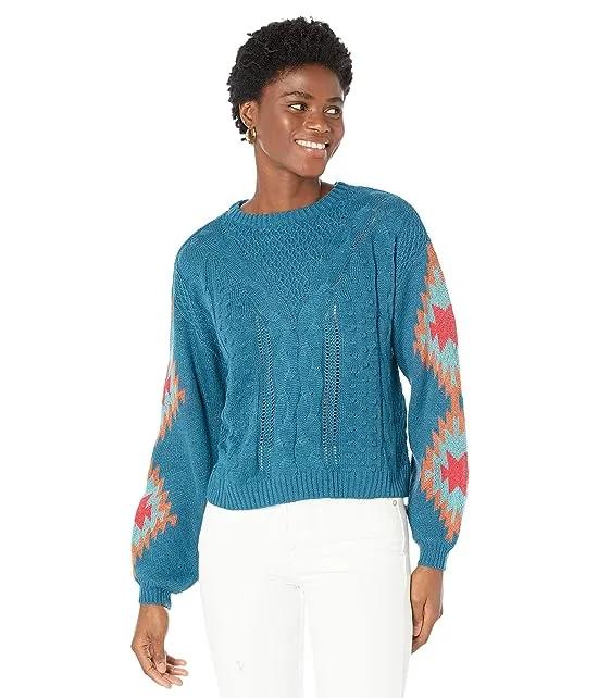 Sweater with Aztec on Sleeve RRWT32R03L