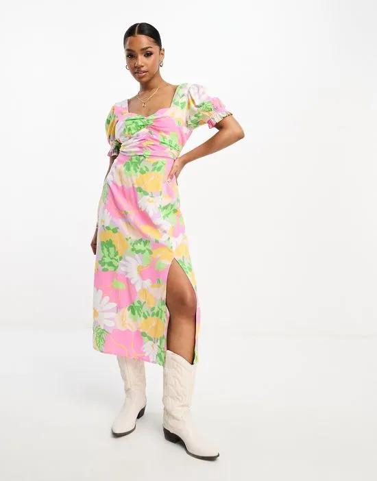 sweetheart ruched midi dress in retro floral