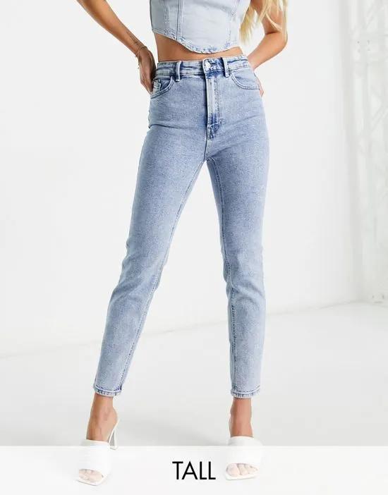 Tall slim mom jean with stretch in washed blue