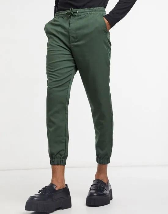 tapered smart pant in green