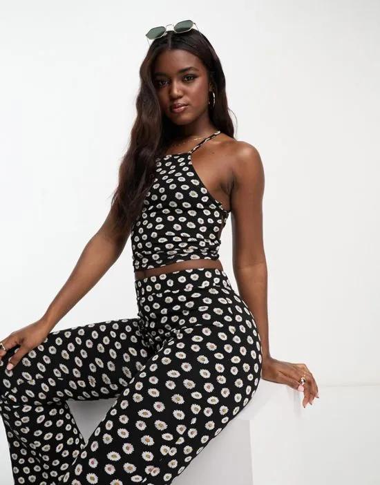 tie back top in black based daisy print - part of a set