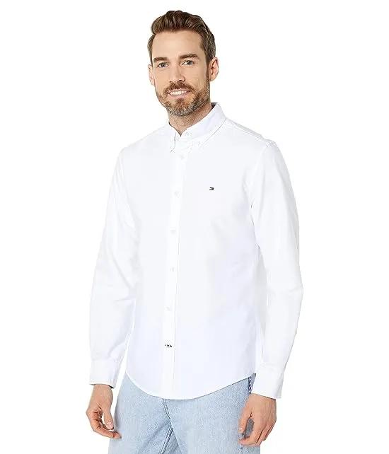 Tommy Hilfiger New England Solid Oxford Button-Down Shirt in Custom Fit