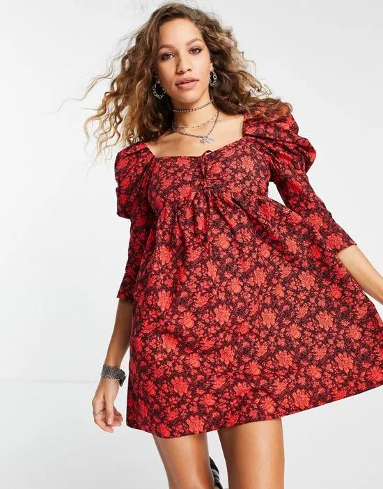 volume sleeve floral mini dress in red