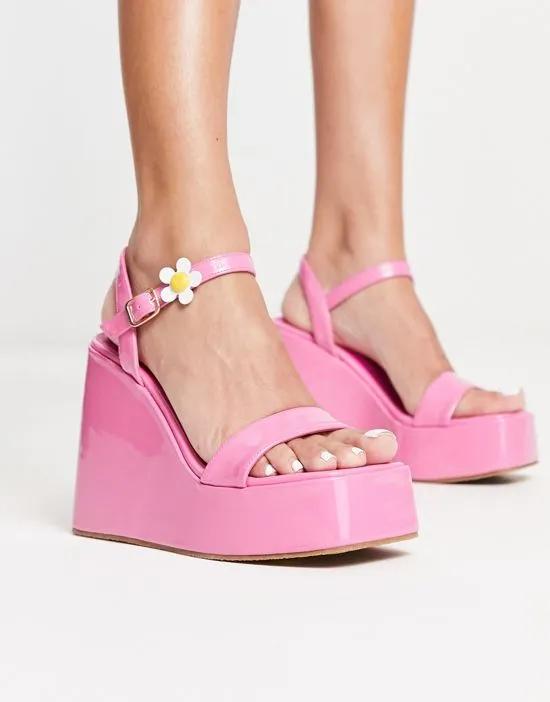 wedge sandals in pink