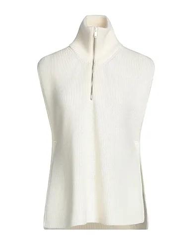 White Knitted Sleeveless sweater