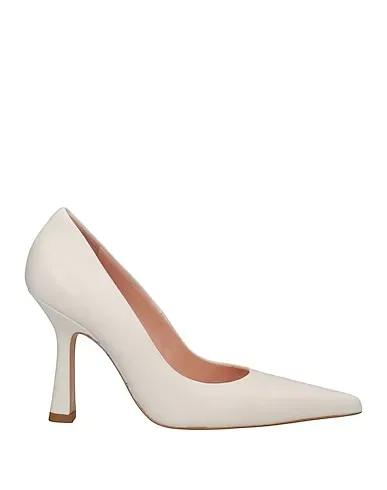 White Leather Pump
