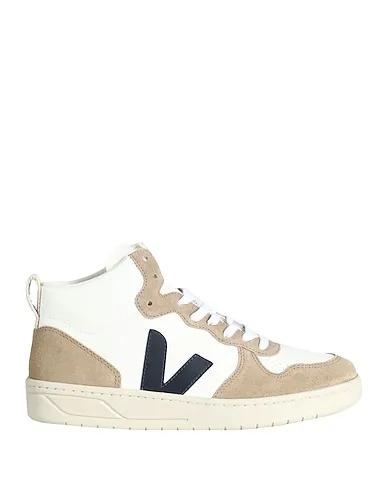 White Sneakers V-15