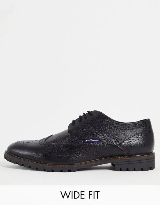 wide fit chunky leather lace up brogues in black