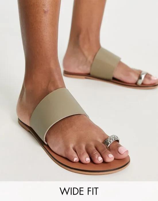 Wide Fit Fabian leather toe loop flat sandals in khaki