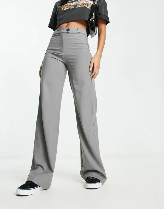 wide leg tailored pants in gray