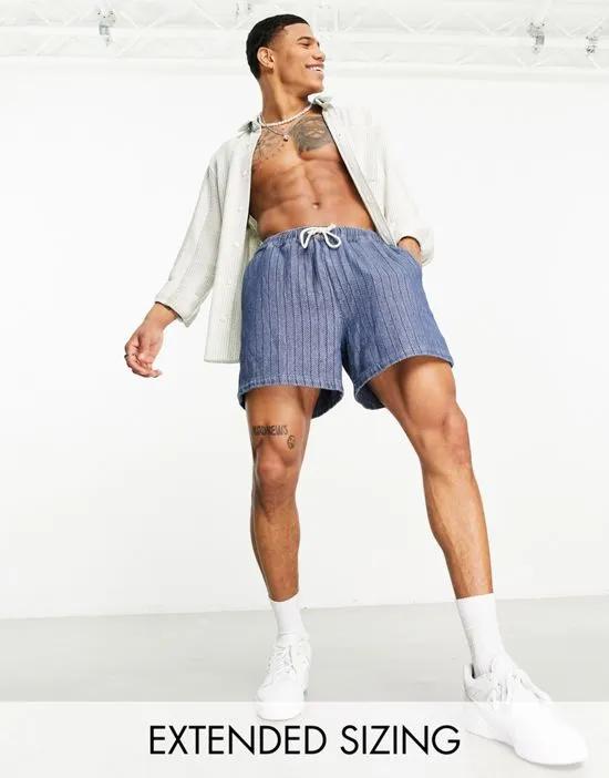 wide textured shorts in shorter length in blue