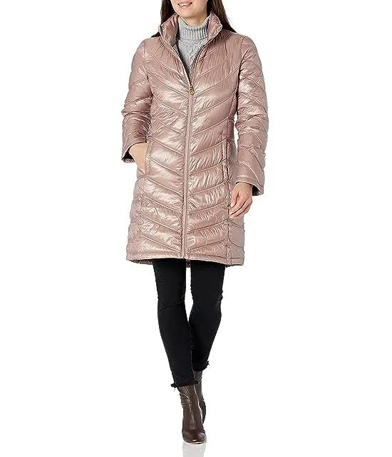Women's Chevron Quilted Packable Down Jacket (Standard and Plus)