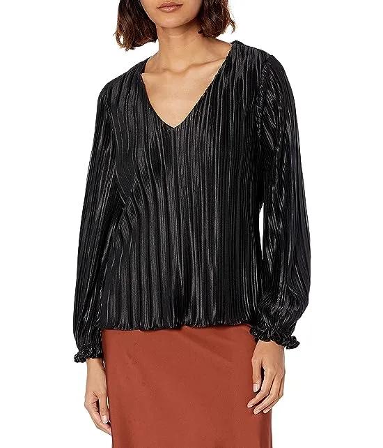 Women's Holly Pleated V-Neck Long Sleeve Top