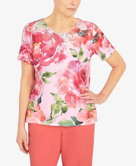 Women's Lace Neck Floral T-shirt