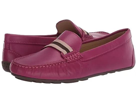 Women's Leather Made in Brazil Grow Gain Ribbon Detail Driver Moc Loafer